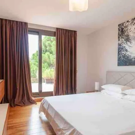 Luxury In Tossa, Heated Pool
