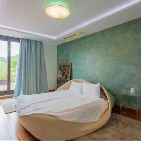 Luxury In Tossa, Heated Pool